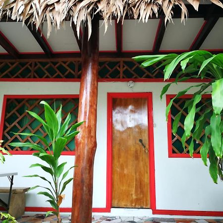 Talamanca Cabins Cahuita Exterior photo