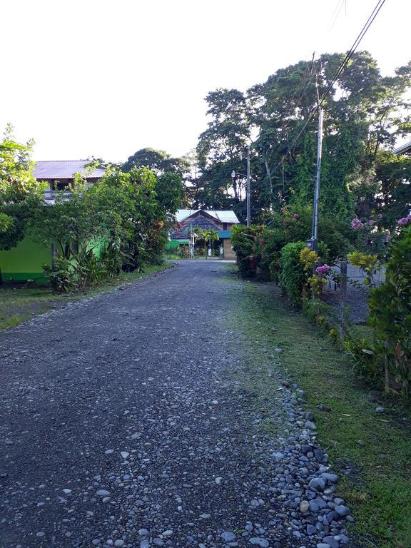 Talamanca Cabins Cahuita Exterior photo