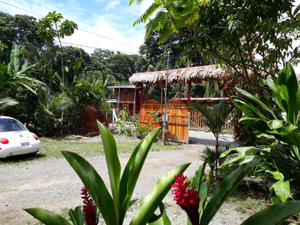 Talamanca Cabins Cahuita Exterior photo